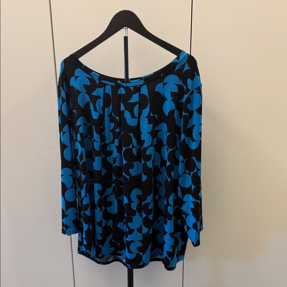 Worthington Blue and Black Abstract Blouse